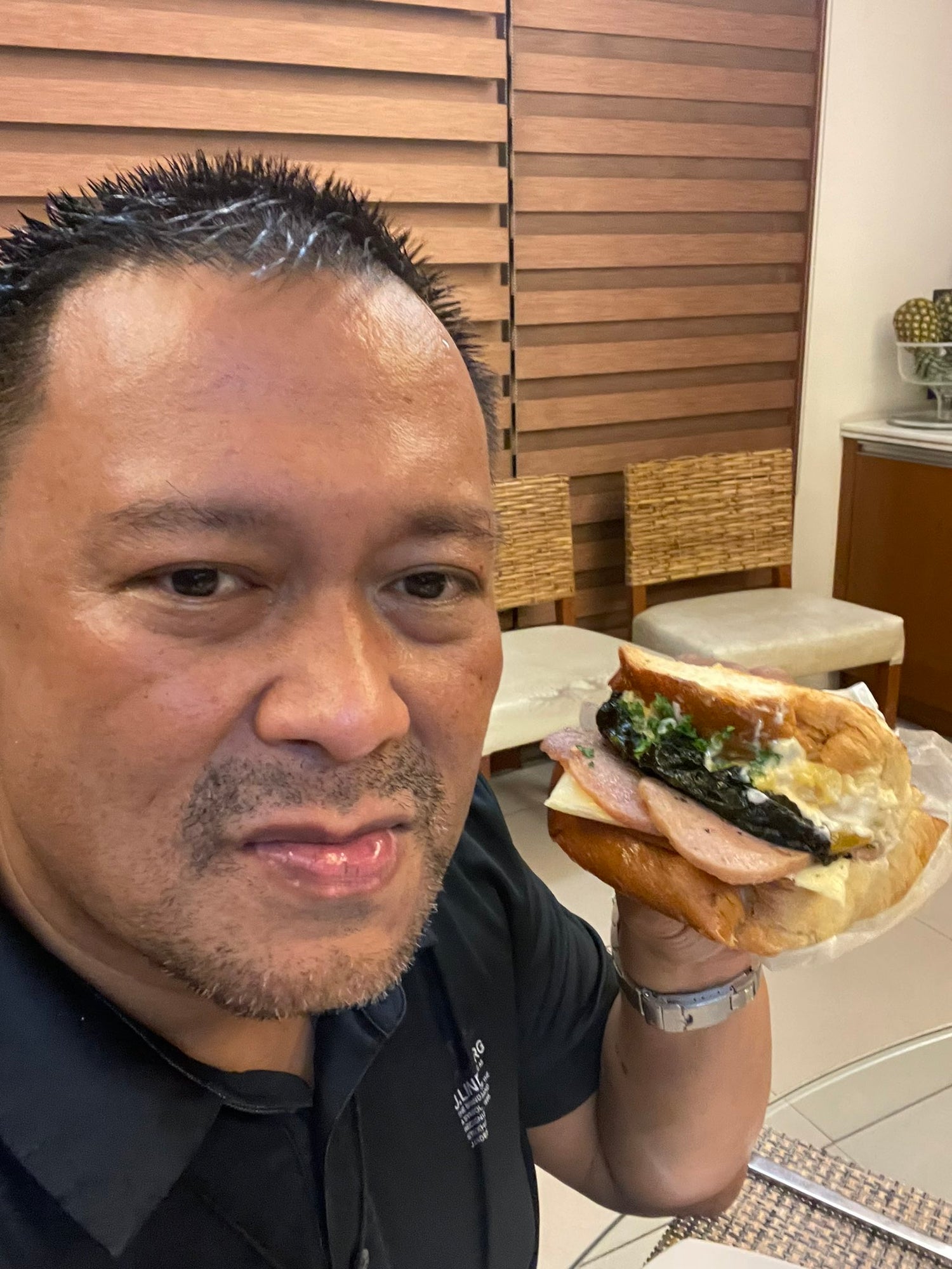 Pinaka Masarap na Eggdrop Sandwich sa Buong Mundo