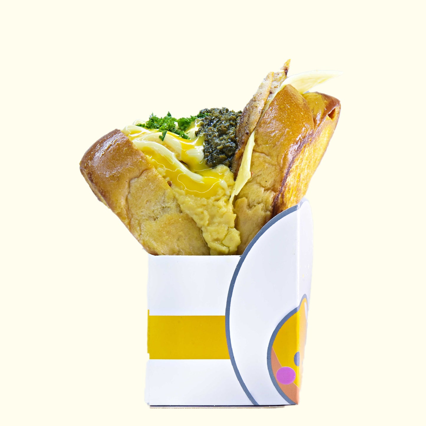 Itaewon (Chicken & Pesto)